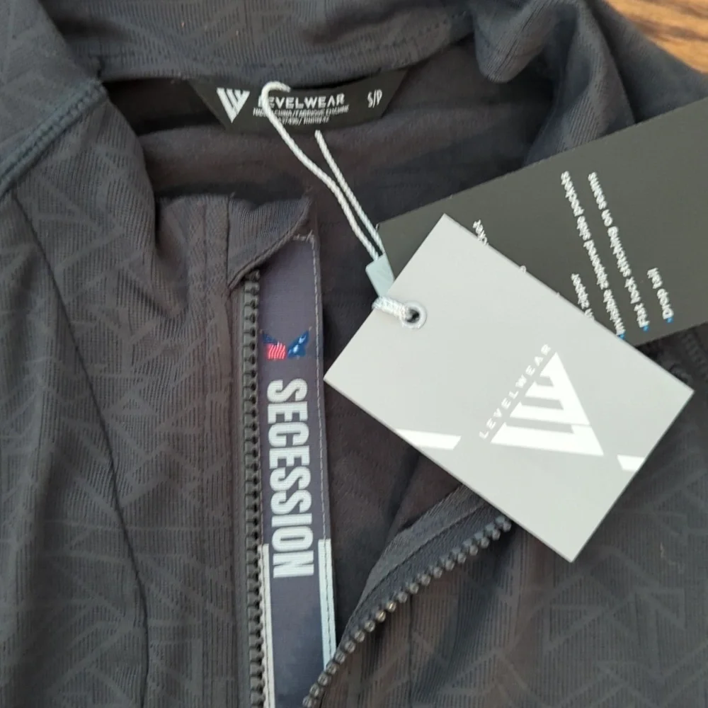 New charcoal Gray jacquard Knit Full Zip Activewear Runners Jacket  NWT Sz S